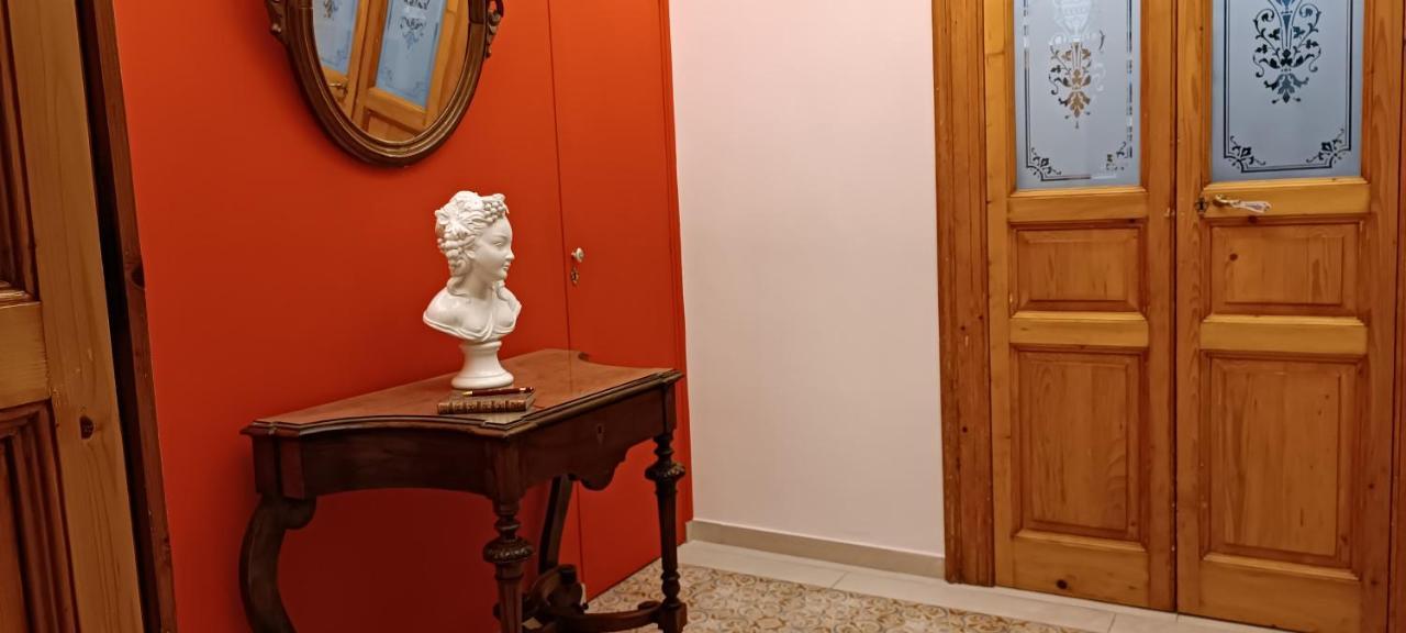 Amanda'S Suite Taranto Eksteriør bilde