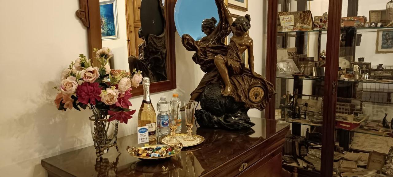 Amanda'S Suite Taranto Eksteriør bilde